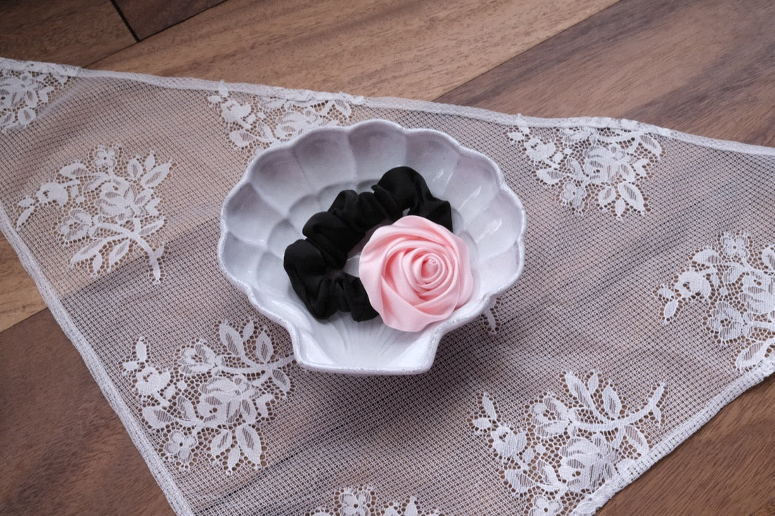 25 SS - Rosette Dreams
