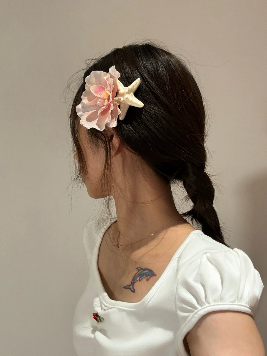 Collection of claw clips, barrettes, and headbands designed for fine, thick, and curly hair by Irisa Rosa.Collection of claw clips, barrettes, and headbands designed for fine, thick, and curly hair by Irisa Rosa.