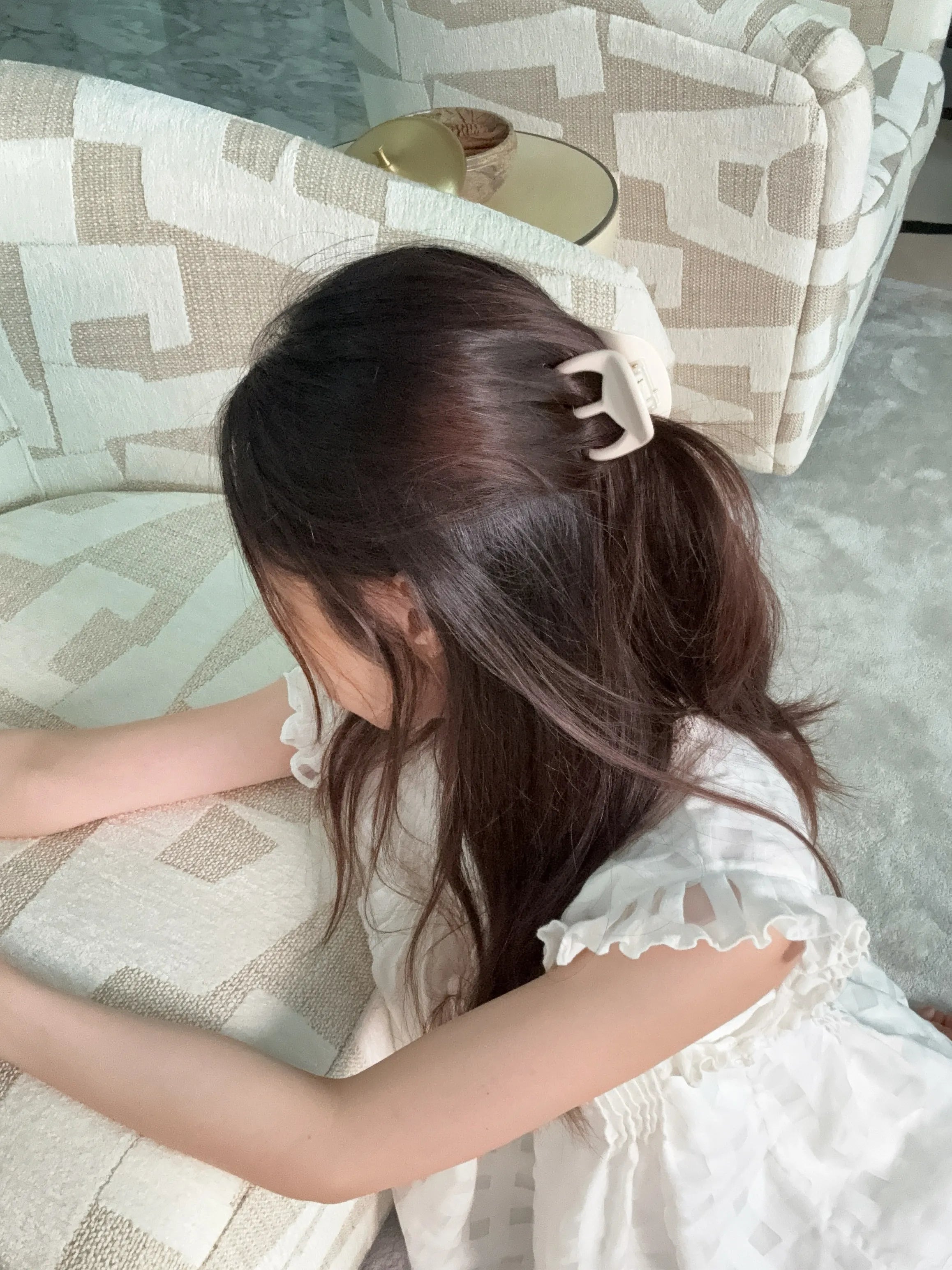 Jellyfish Claw in White