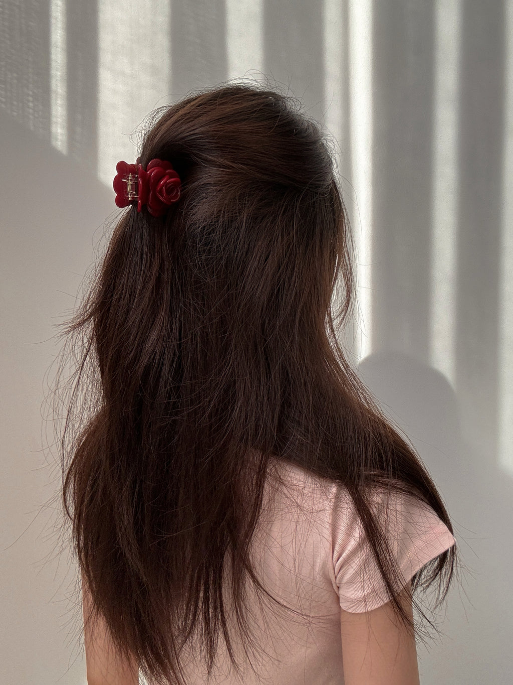 Petit Rose Hair Claw in Red